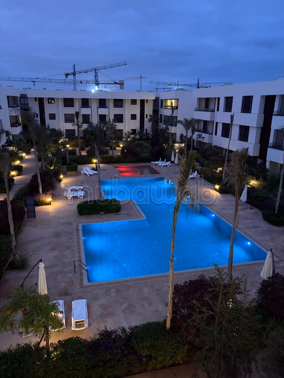 Appartement en location à Le Domaine D'Anfa. 4 pièces. Bien meublé — 4