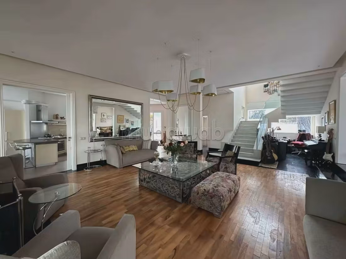 Luxe huis te koop in El Manar El Hank. 4 mooie kamers