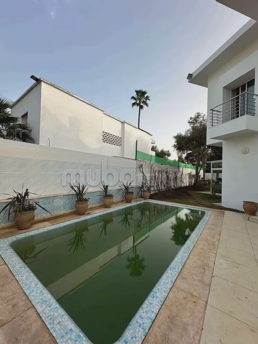 Luxe huis te koop in El Manar El Hank. 4 mooie kamers
