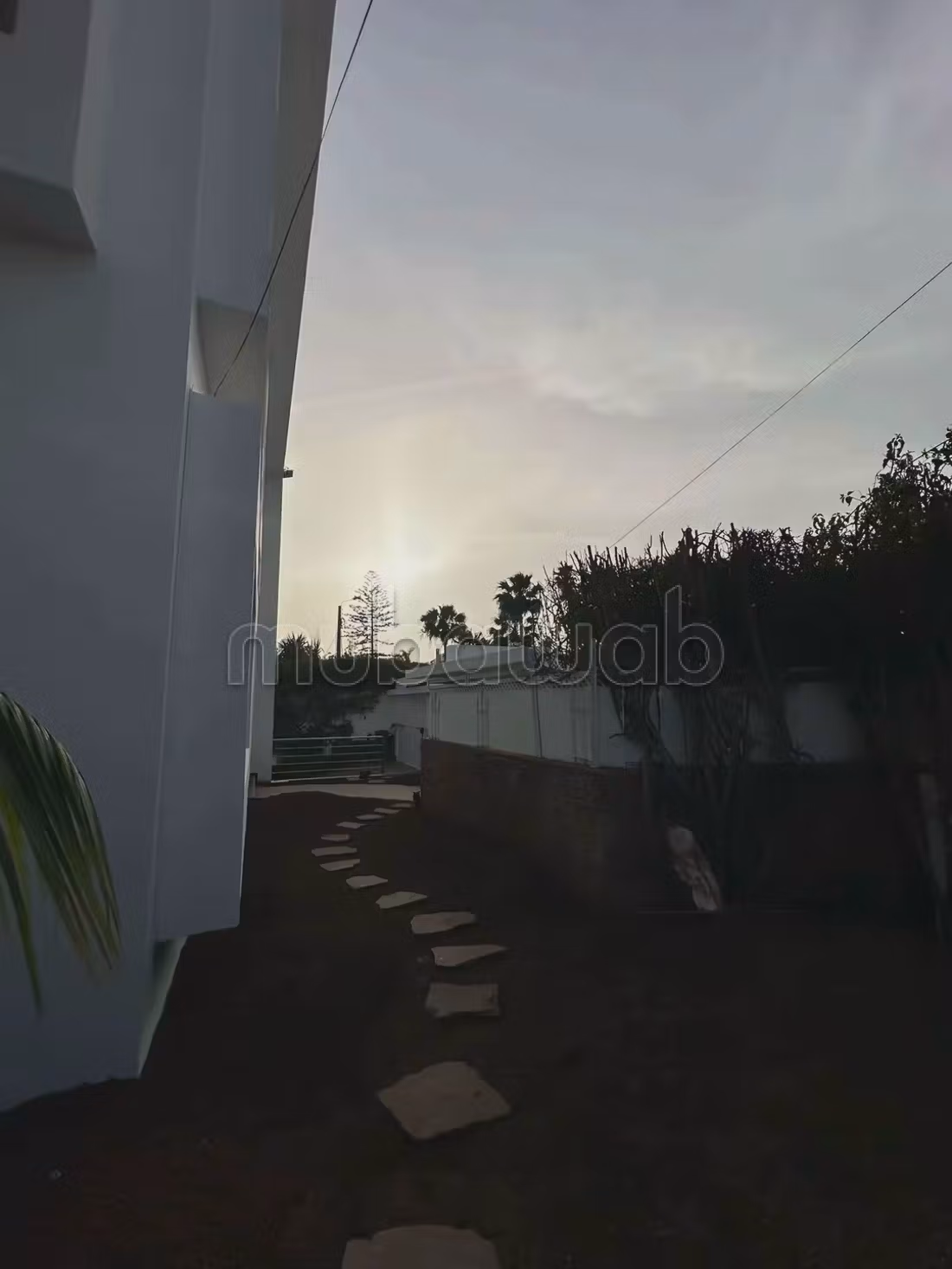 Luxe huis te koop in El Manar El Hank. 4 mooie kamers