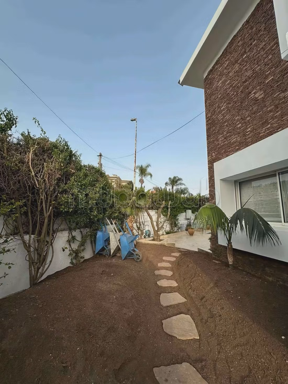 Luxe huis te koop in El Manar El Hank. 4 mooie kamers