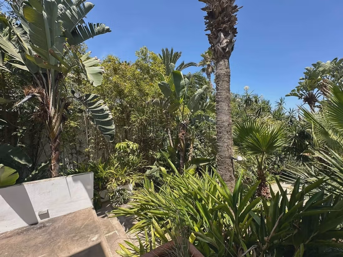 Fabulous villa for sale or rent in Anfa Supérieur. 7 lovely rooms