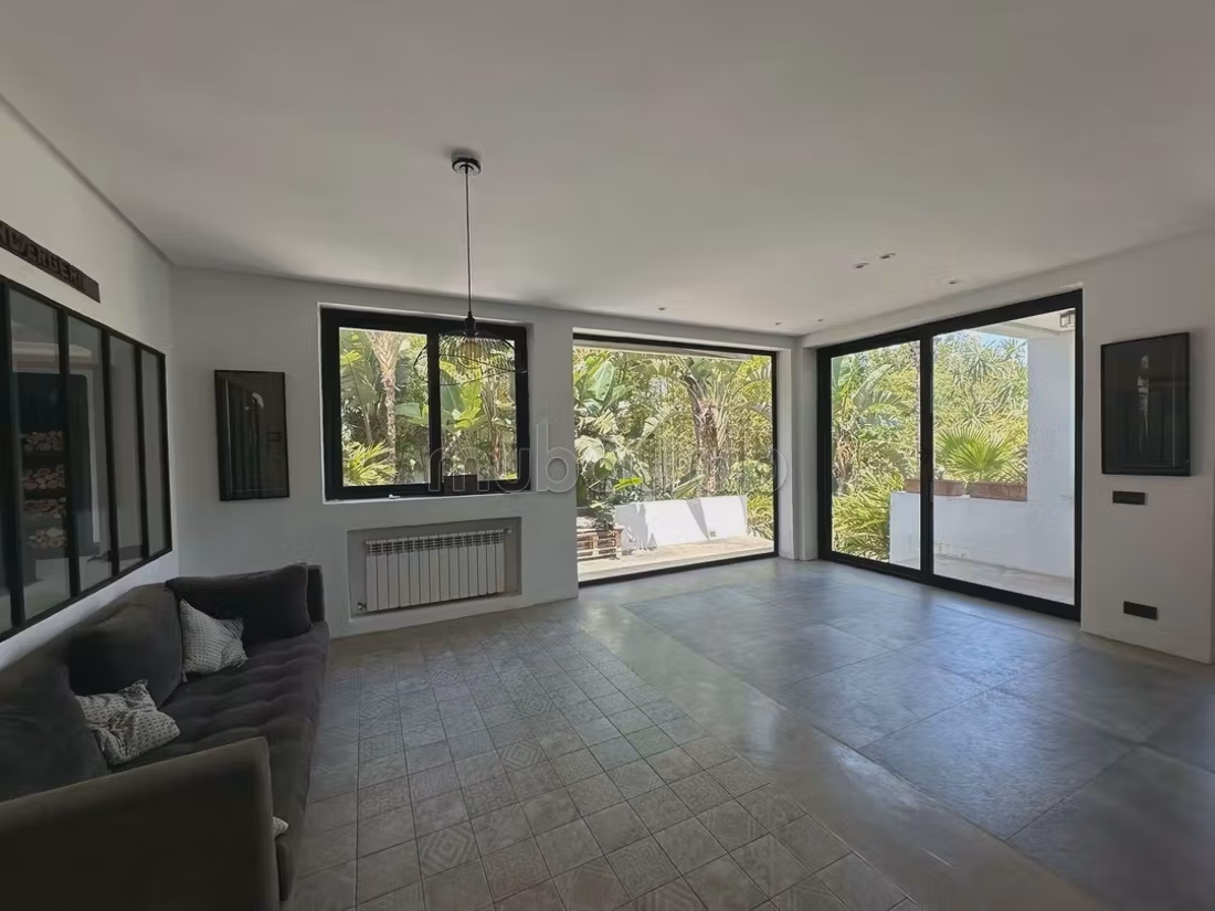 Fabulous villa for sale or rent in Anfa Supérieur. 7 lovely rooms