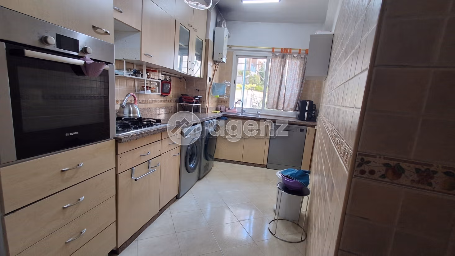 Appartamento in affitto di 100 m², 3 camere Oasis Casablanca