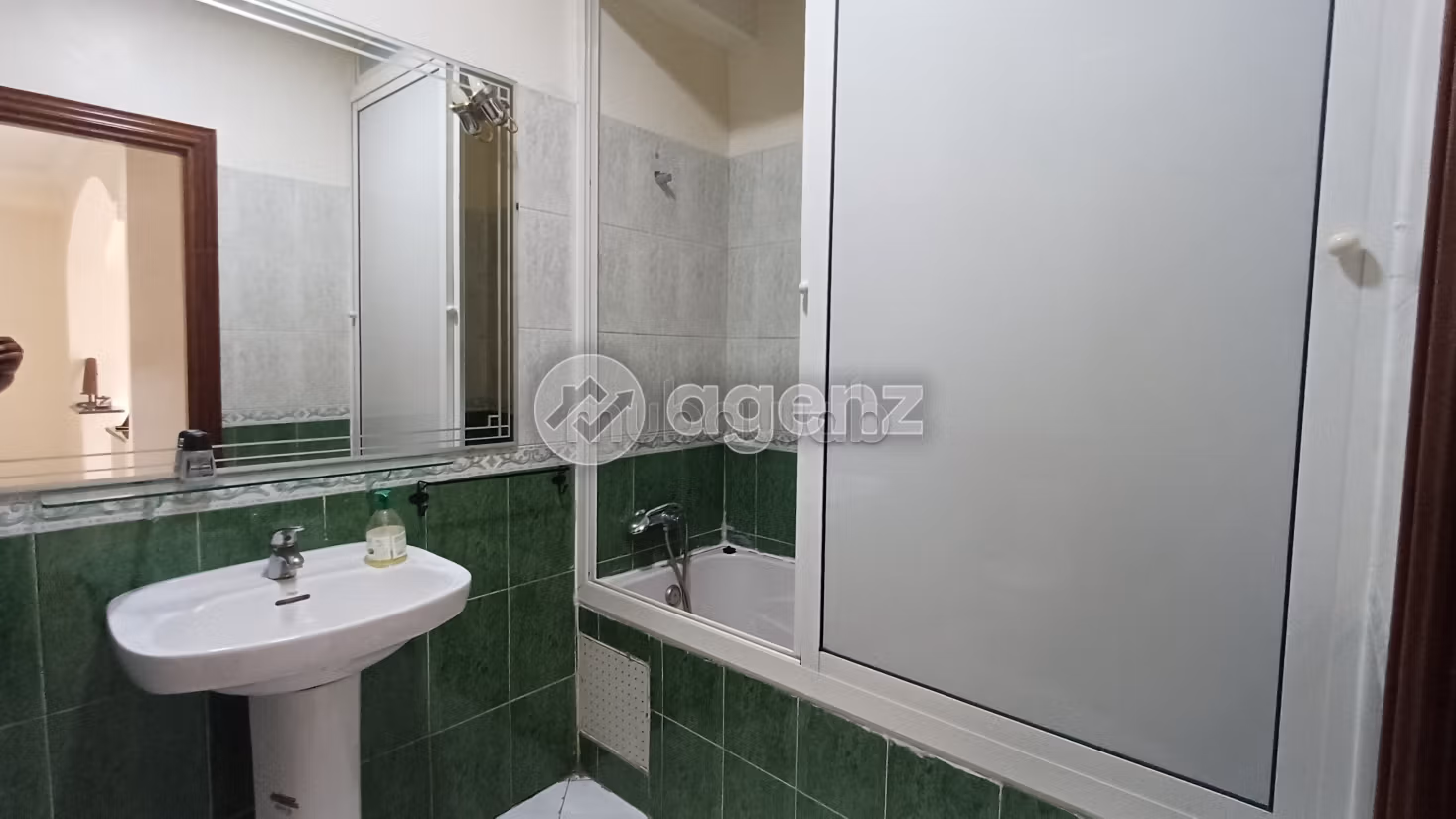 Appartamento in affitto 100 m², 2 camere Belvédère Casablanca