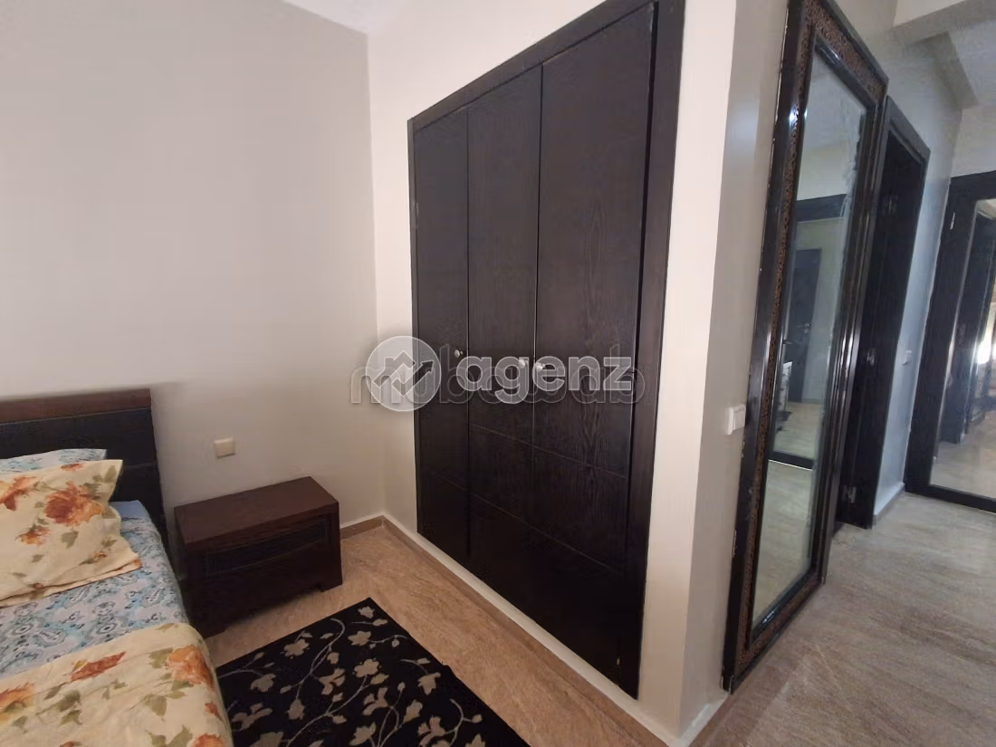 Appartement à louer 200 m², 3 chambres Les hôpitaux Casablanca
