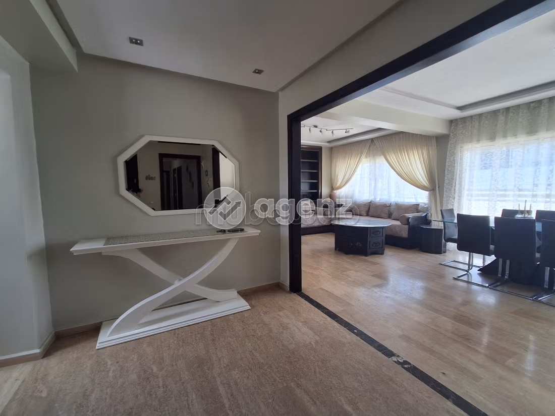 Appartement à louer 200 m², 3 chambres Les hôpitaux Casablanca