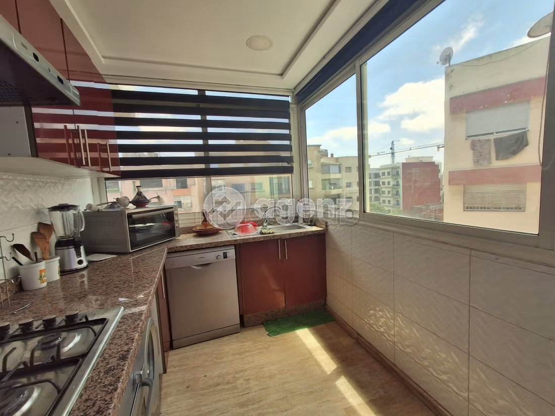 Appartement à louer 200 m², 3 chambres Les hôpitaux Casablanca