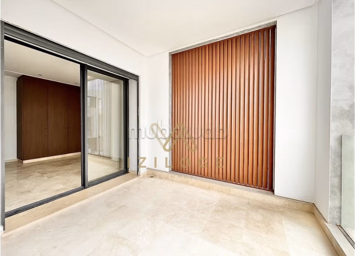 Appartement 250 m² à Ain Diab — 8