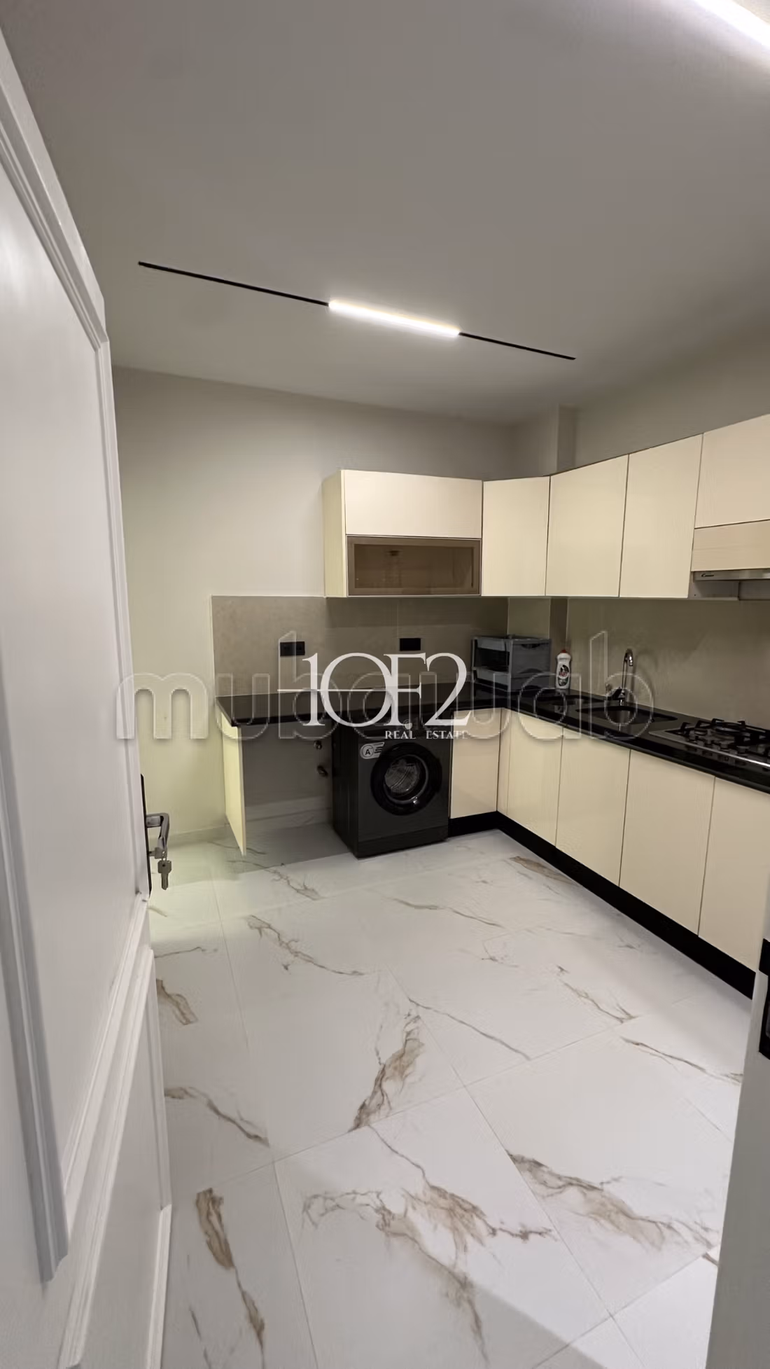 Appartement 100 m² f Ennasr — 11