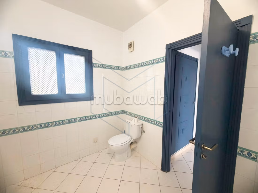 Duplex S2 for rent empty at Golden Tulip