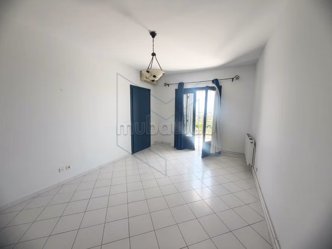 Duplex S2 for rent empty at Golden Tulip