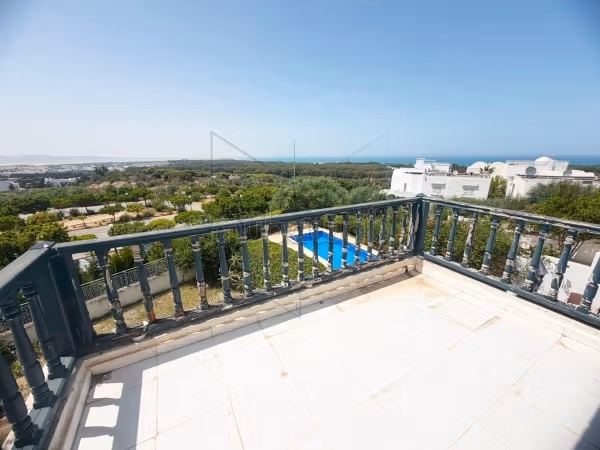 Duplex S2 in affitto vuoto al Golden Tulip