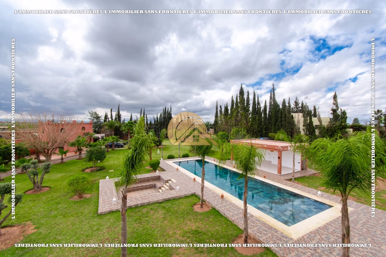Private villa te koop aan de Route de Fès, Marrakesh – 5.000 m² grond / 1.000 m² woonruimte