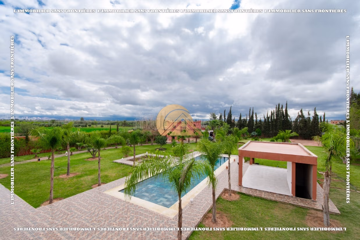 Private villa te koop aan de Route de Fès, Marrakesh – 5.000 m² grond / 1.000 m² woonruimte