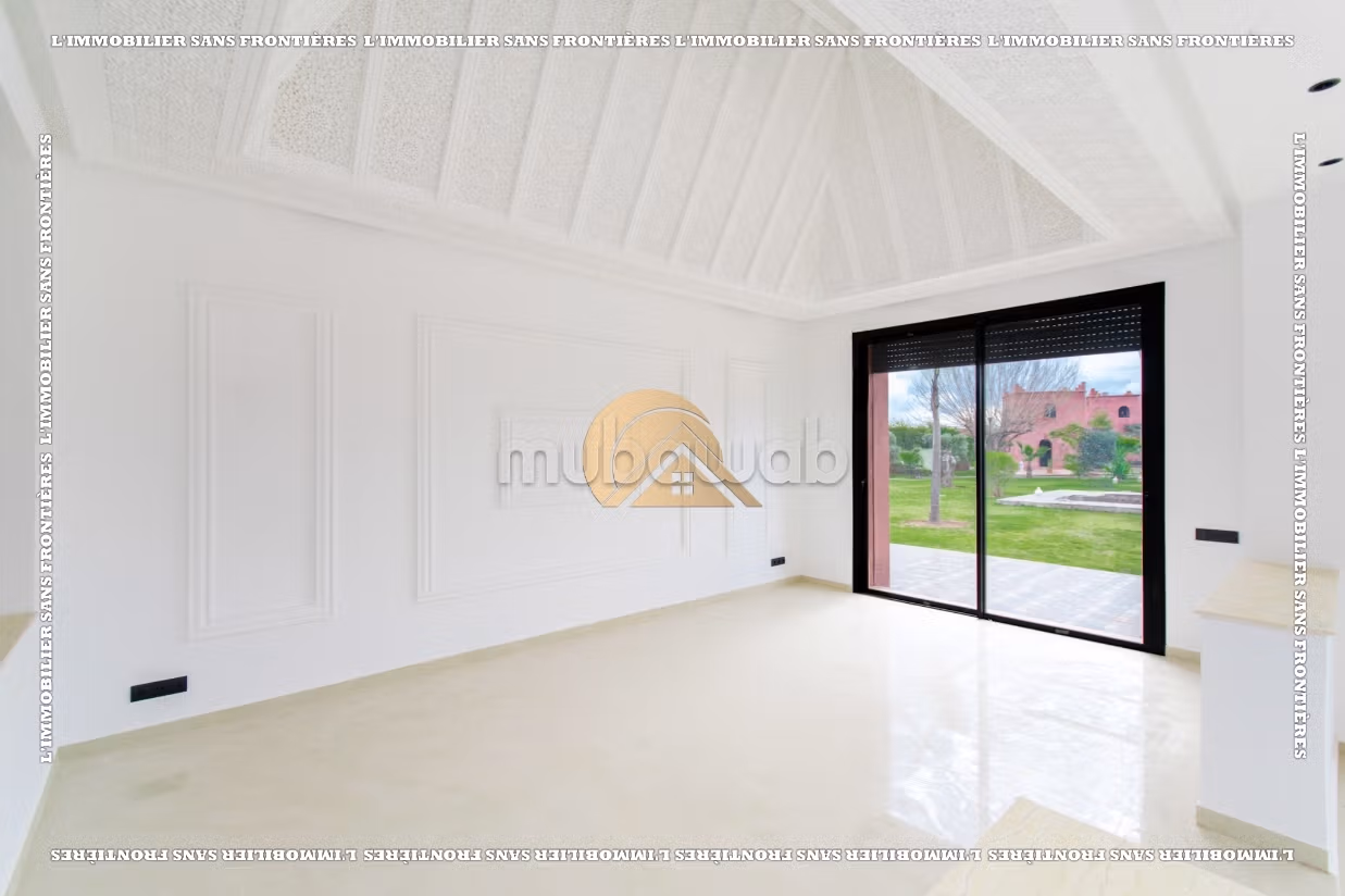 Private villa te koop aan de Route de Fès, Marrakesh – 5.000 m² grond / 1.000 m² woonruimte