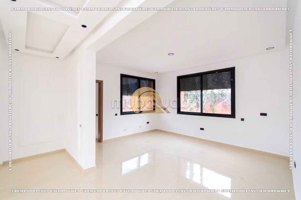 Private villa te koop aan de Route de Fès, Marrakesh – 5.000 m² grond / 1.000 m² woonruimte