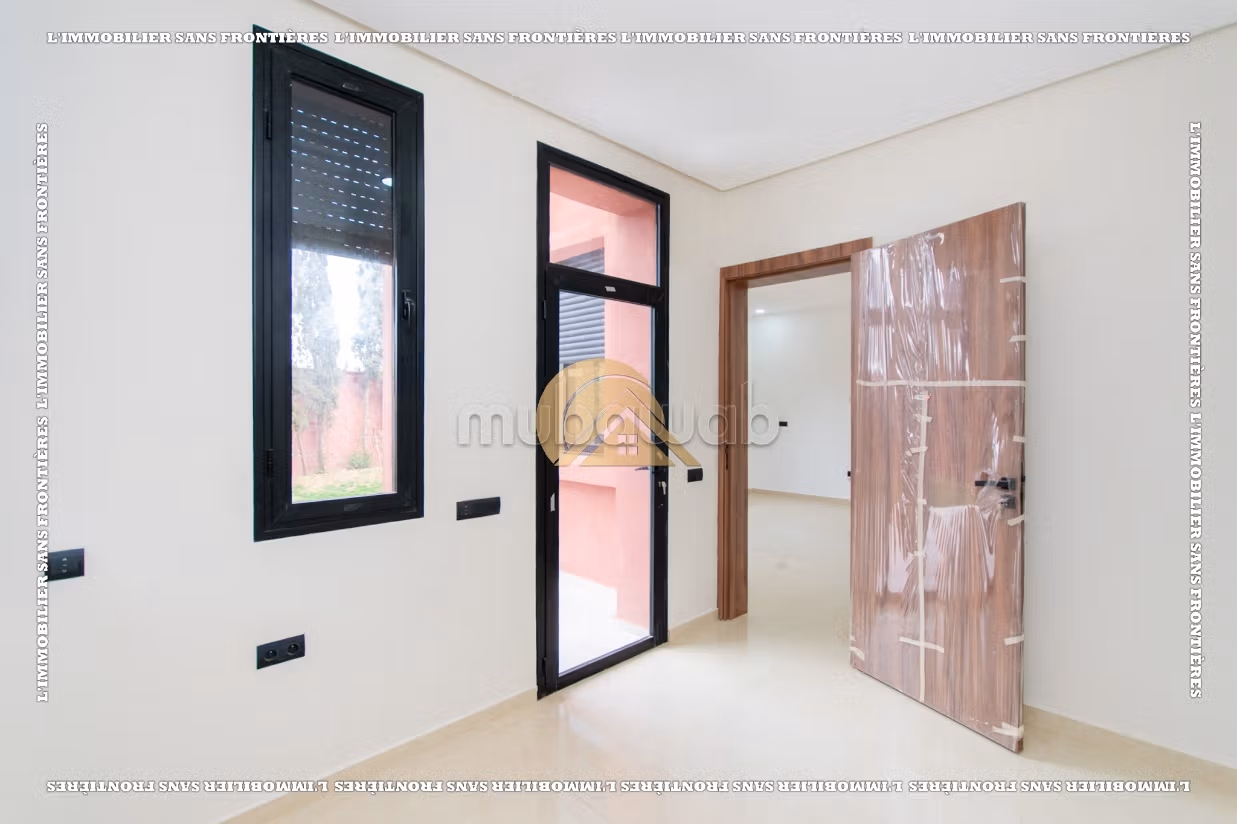 Private villa te koop aan de Route de Fès, Marrakesh – 5.000 m² grond / 1.000 m² woonruimte