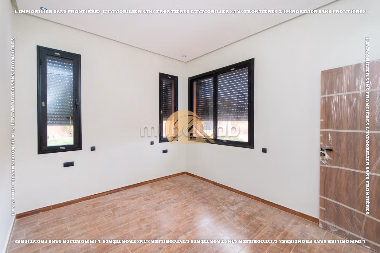 Private villa te koop aan de Route de Fès, Marrakesh – 5.000 m² grond / 1.000 m² woonruimte