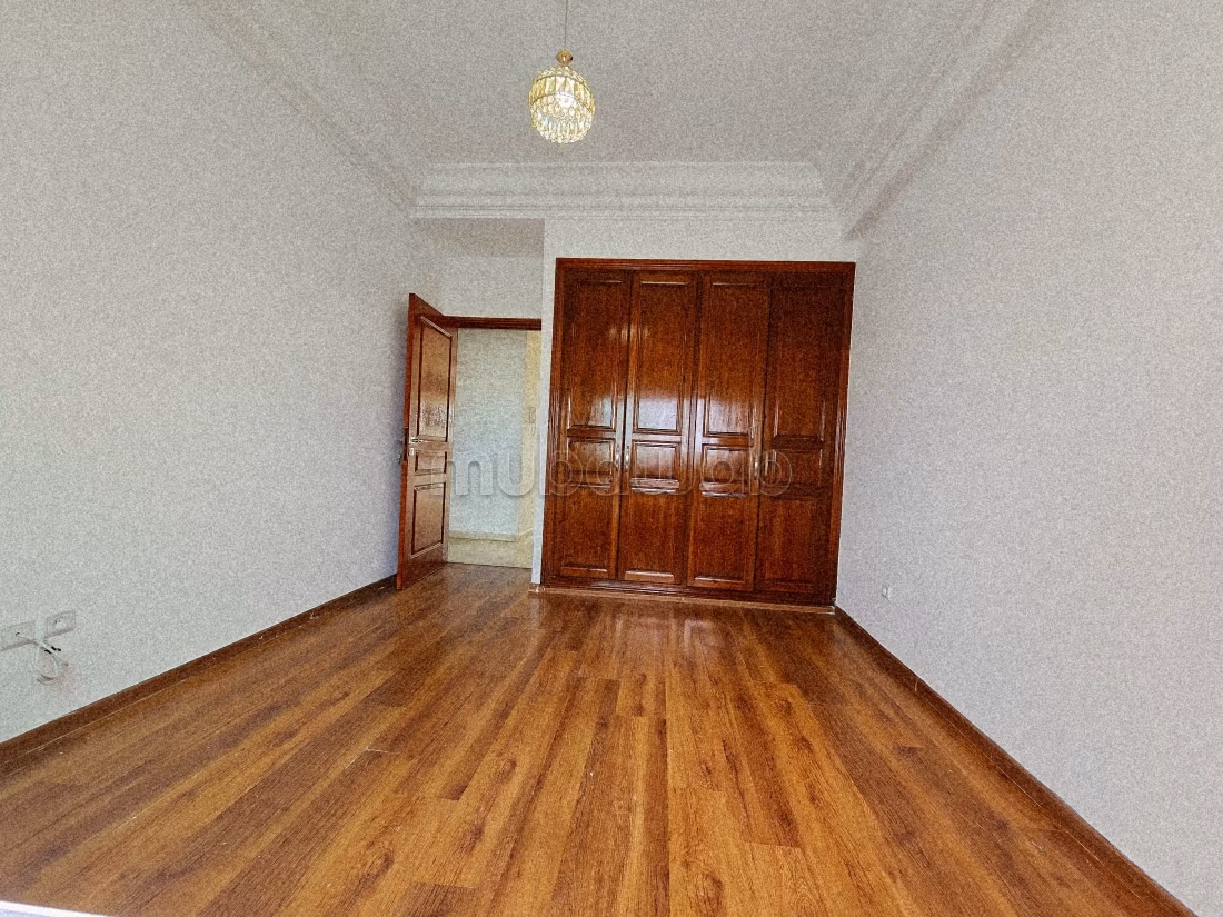 Appartement 180 m² à Californie — 16