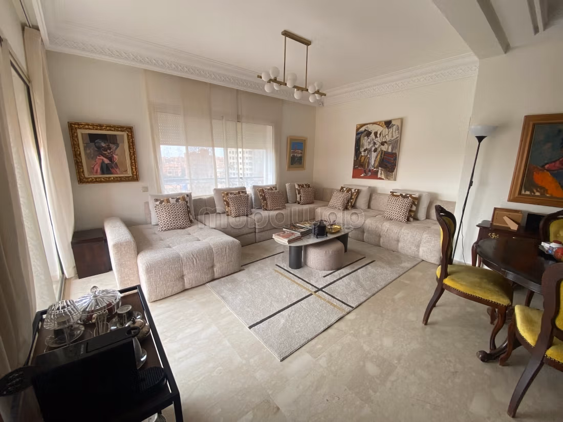 Appartement de standing 133 m² à vendre – Résidence sécurisée avec piscine — 3