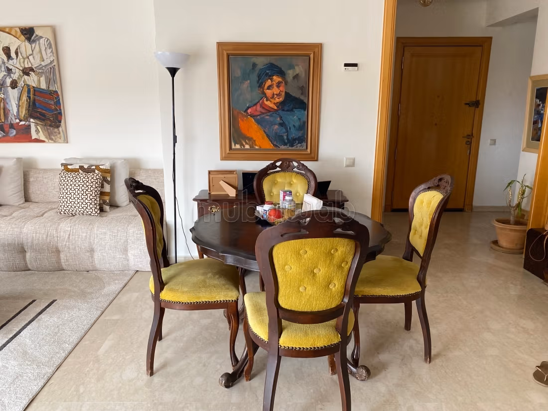 Appartement de standing 133 m² à vendre – Résidence sécurisée avec piscine — 2