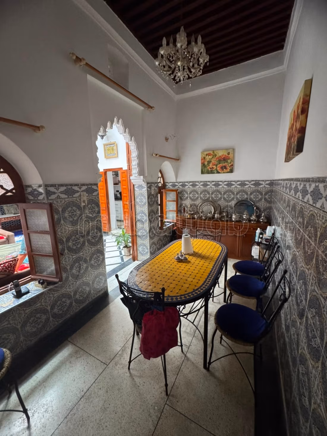Prachtige riad te koop in Medina. 3 grote kamers. Wasmachine