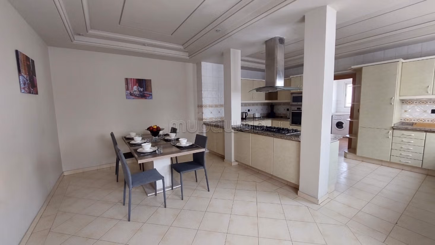 Appartement 240 m² à Bourgogne Est — 16