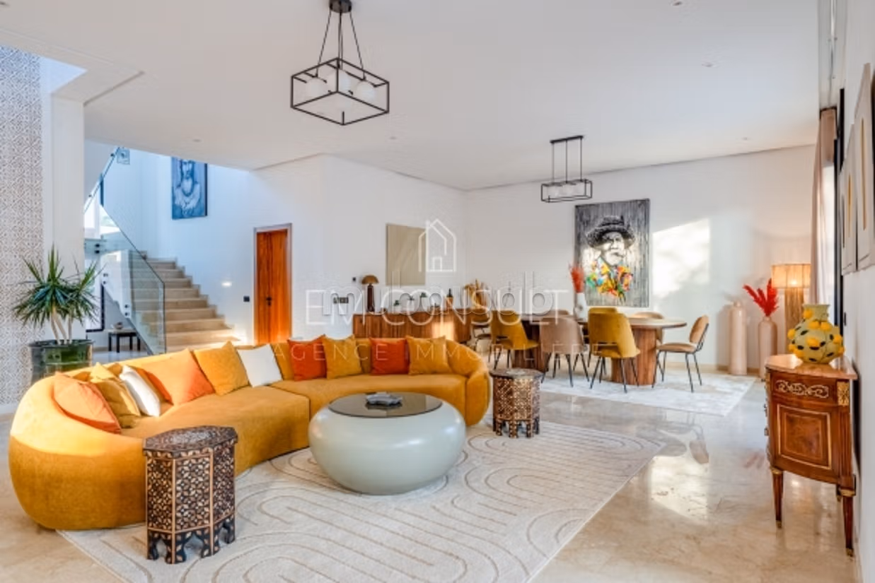 LOCATION – Villa d’architecte 4 chambres 350 m² –