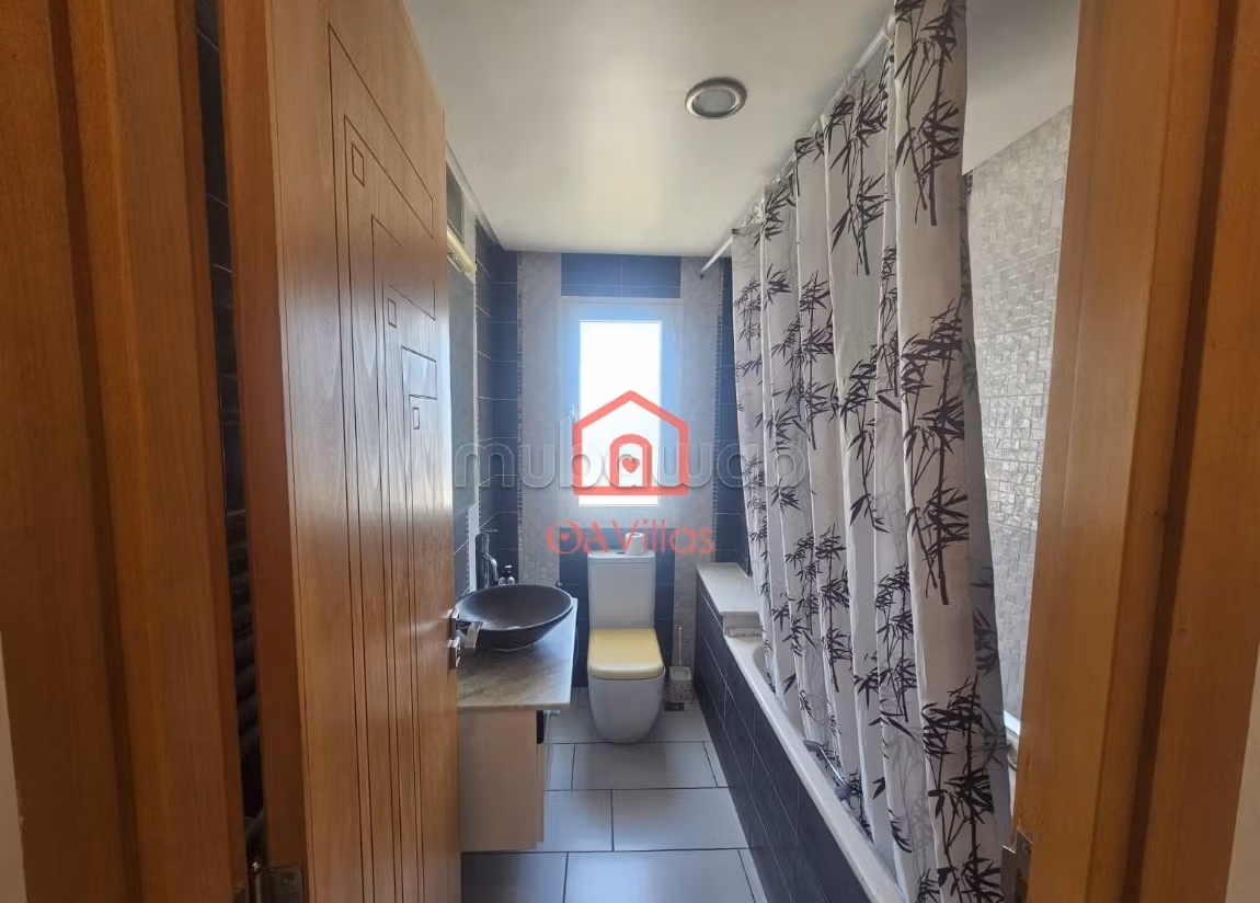 Ottimo appartamento in affitto a Hammamet. Superficie totale 80 m². Arredamento