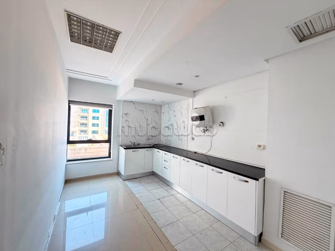 In affitto spazi per uffici da 280 m² a 530 m² al lago 1
