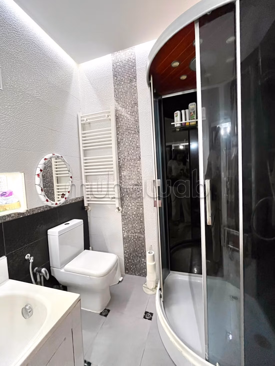 A louer: RDC d'une villa S4