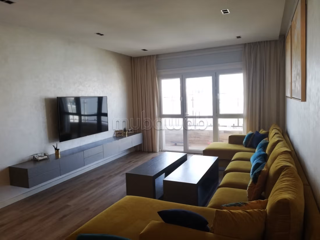 Joli appartement à vendre à Iberie. 1 Chambre. Meublé