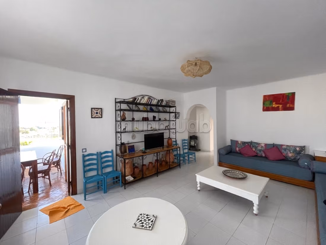 Superb Seafront Apartment at Eden Plage