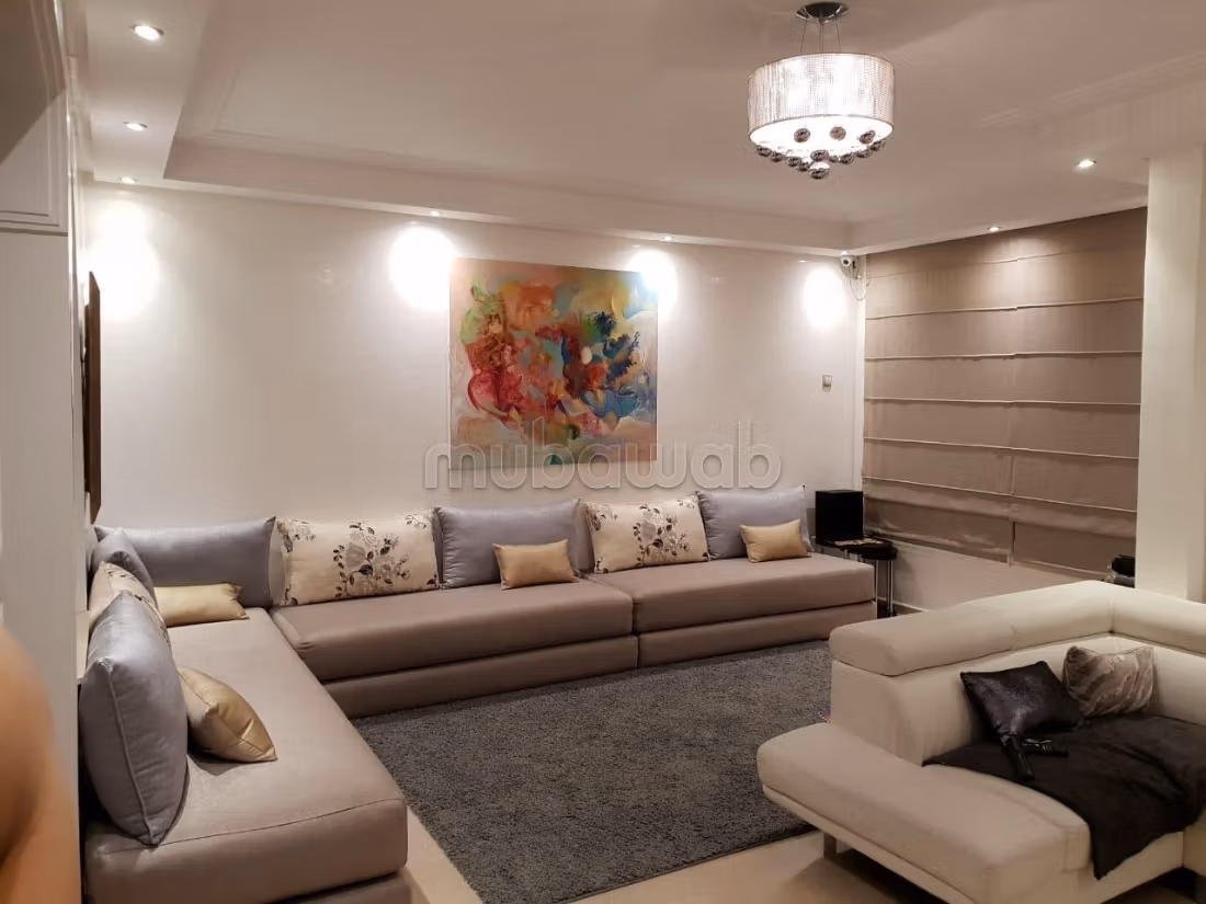 Opportunité à saisir – Spacieux appartement de 158 m² avec terrasse, 2 façades et 4 balcons — 4