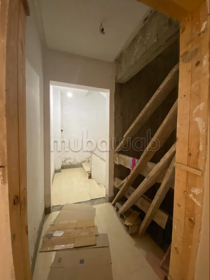 Appartement 75 m² à Bourgogne Ouest — 17