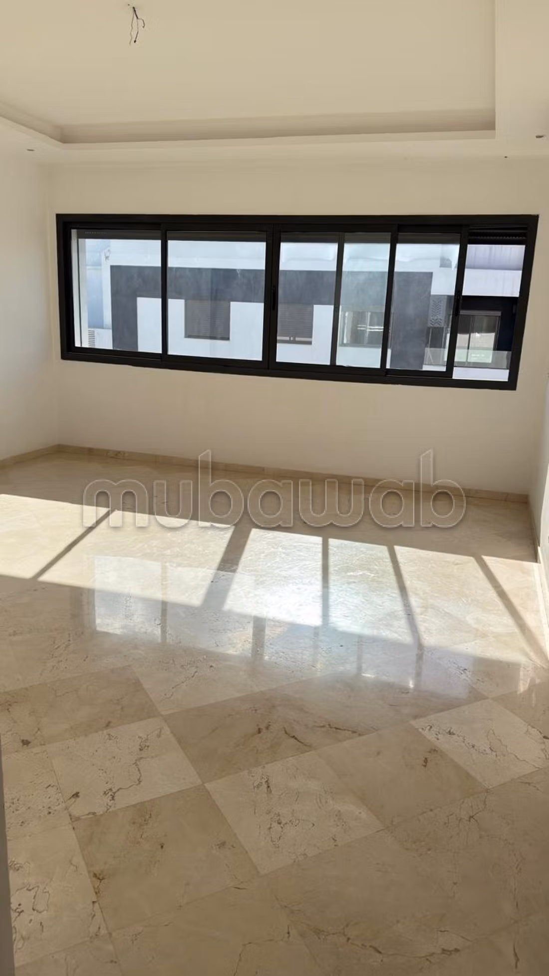 Ensoleillé terrasse sans vis à vis
Palmier 2 ch — 4