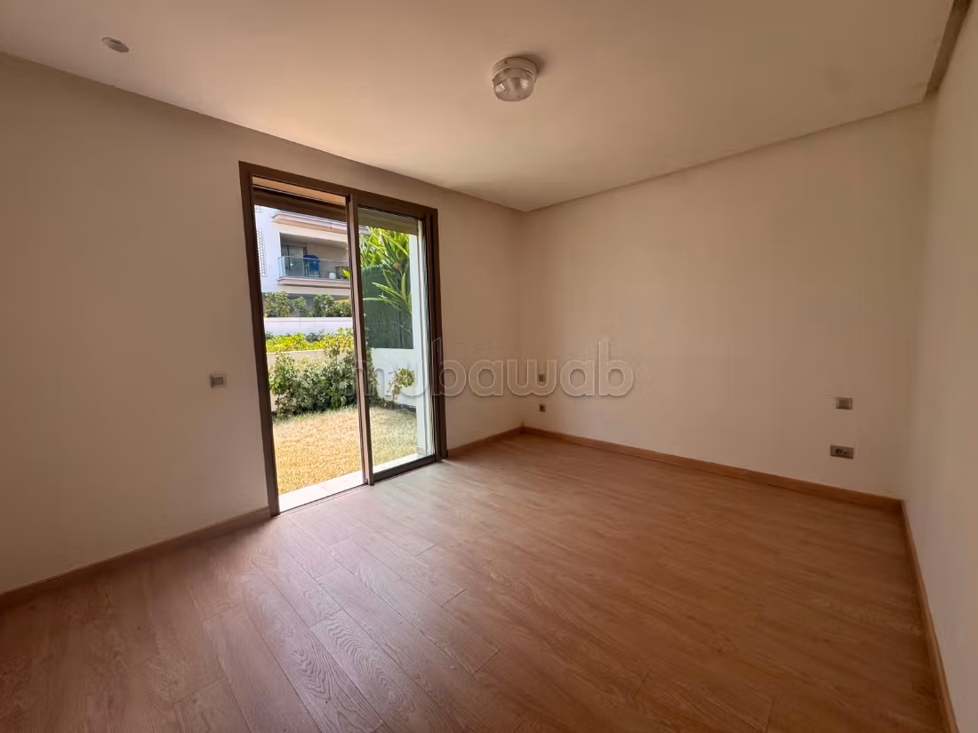 Appartement rez jardin 190m² A LOUER à Souissi — 6