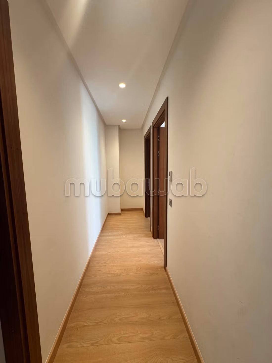 Appartement rez jardin 190m² A LOUER à Souissi — 4