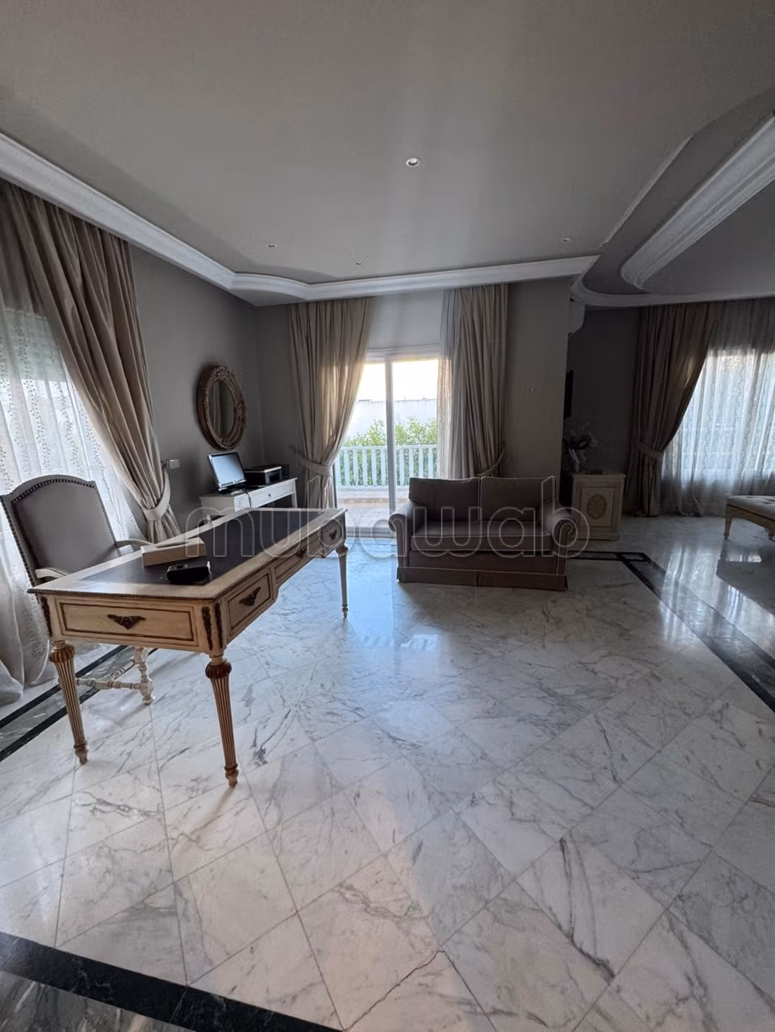 Villa con piscina a Menzah 1