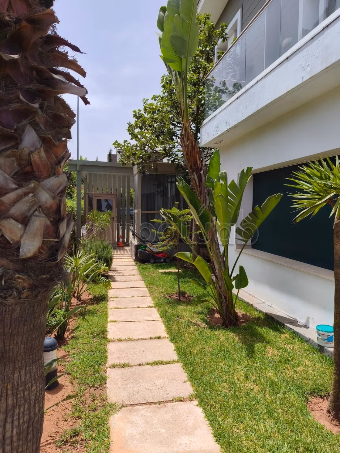 Exceptional villa front golf for rent
