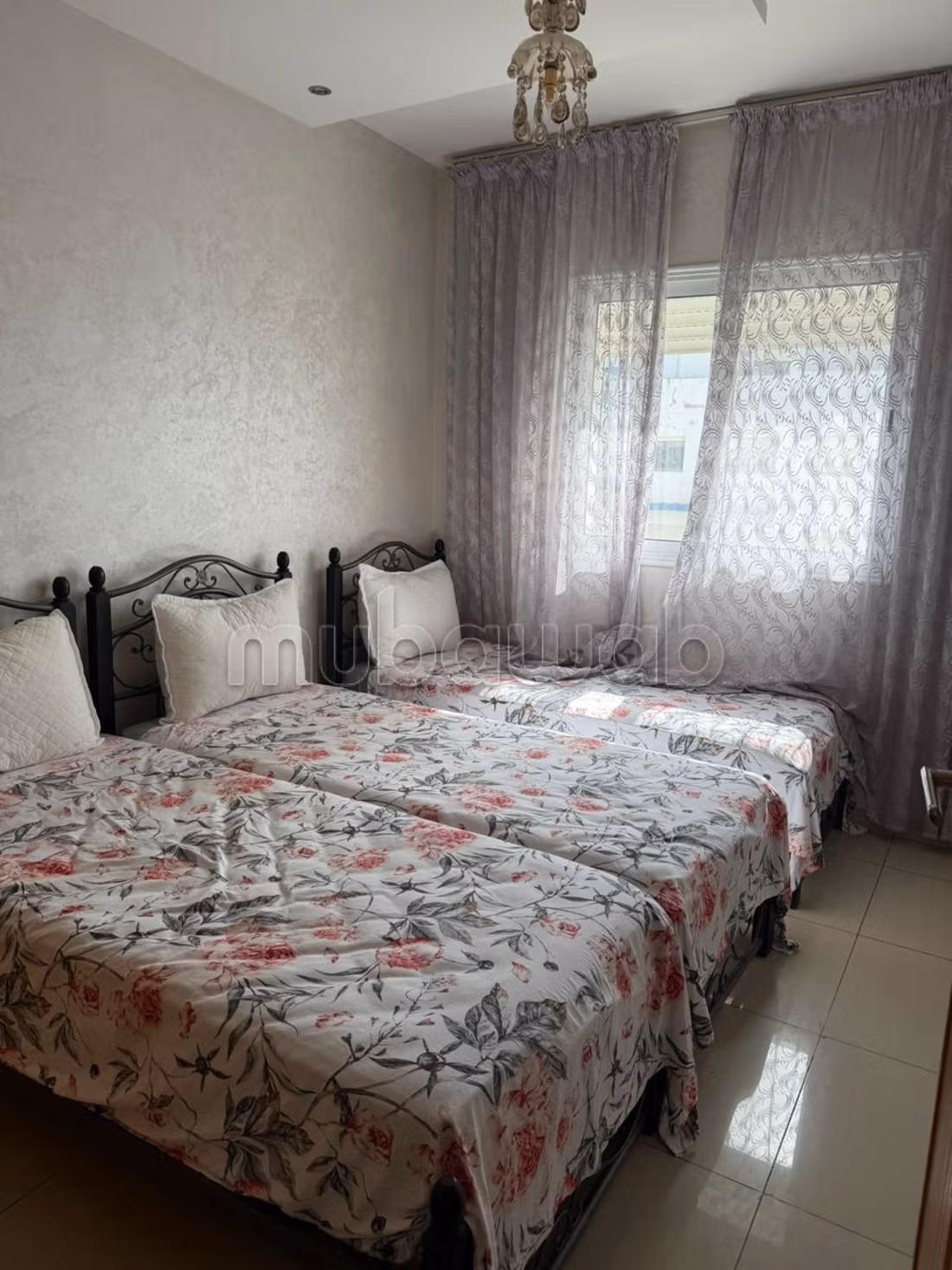 Bel appart a el mansouria, grand salon 2 chambres