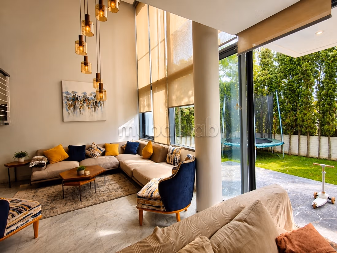 Magnifique Duplex 3 Ch avec Jardin — 2