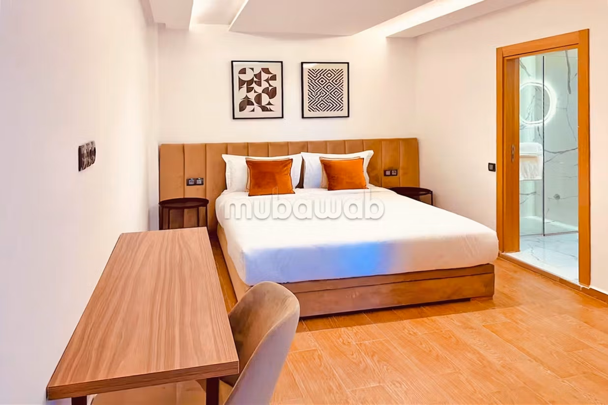 Appt. Meublé à vendre 2 chambres, 2 SDB, Parking — 5