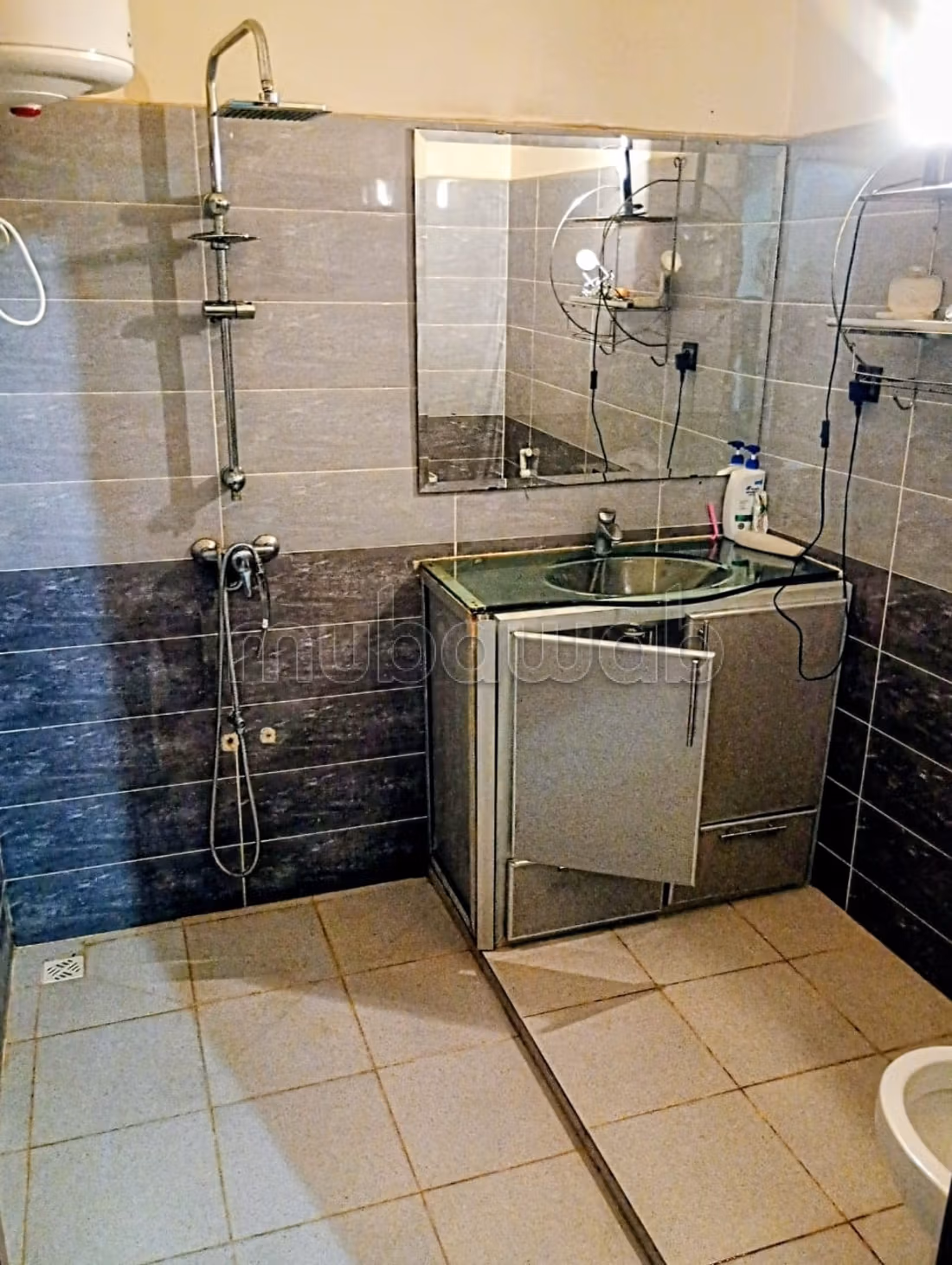 Ferme à la vente à Bir Jdid. Surface totale 7400 m². Sécurisé 24/24