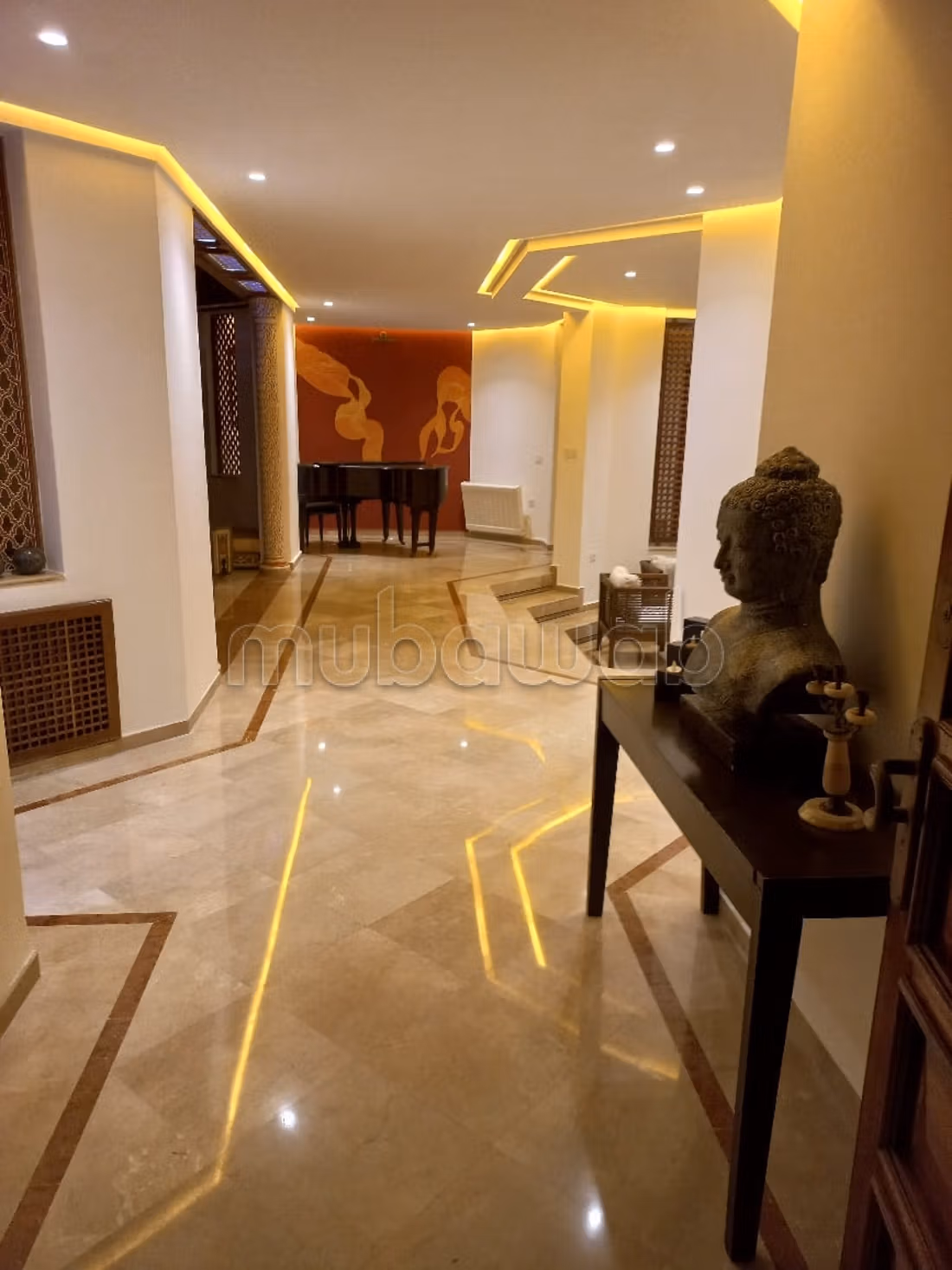 Luxe huis te huur in Star Hill. Oppervlakte 1500 m². Gestoffeerd
