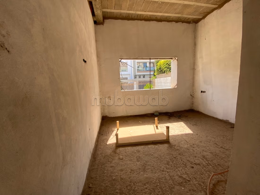 En venta - Villa semi terminada en Bouskoura