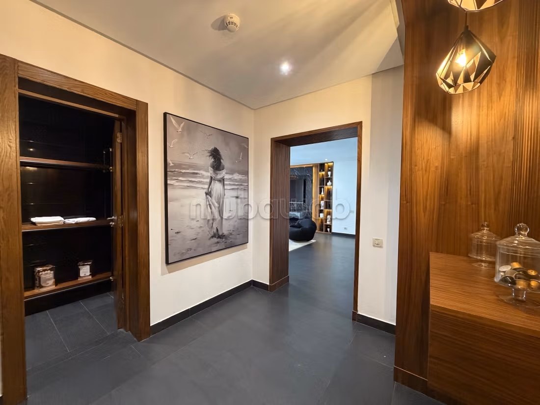 Luxueux appartement meublé à louer vue sur mer — 3