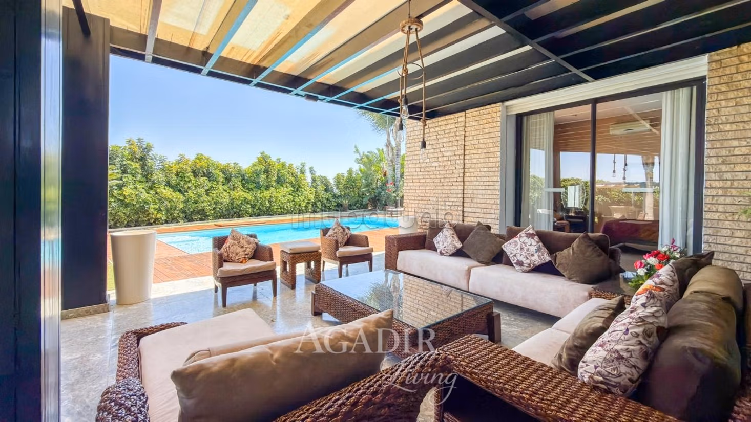 Exceptional Residence with Ocean Panorama