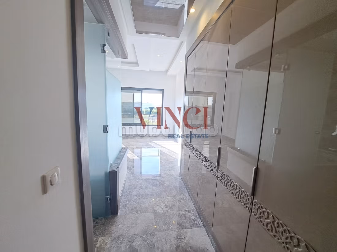 A VENDRE un Penthouse En S3 aux Berges du Lac 2